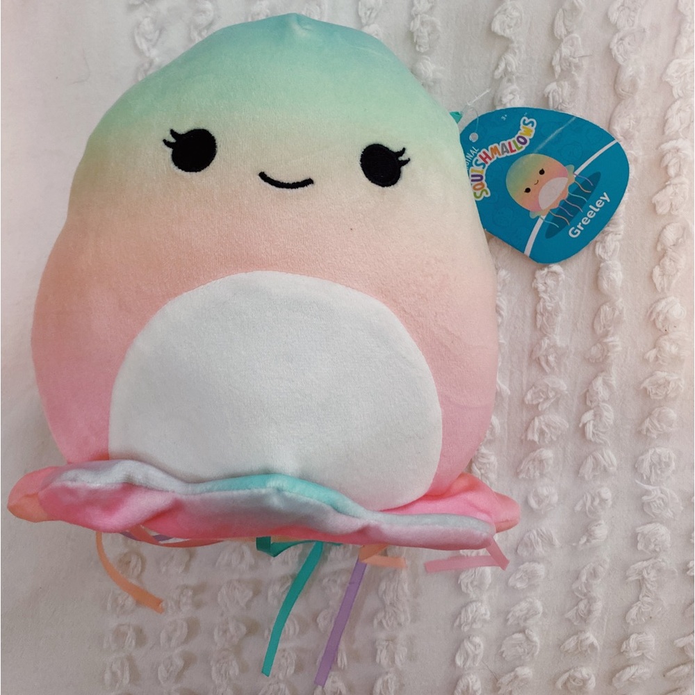 Greeley the Jellyfish Squishmallow